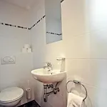 Ladis-11 By Interhome Appartamento Ladis