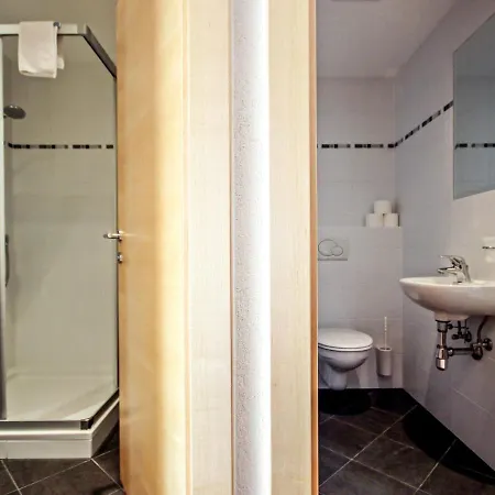 Ladis-11 By Interhome Ladis