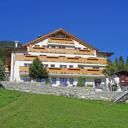 Ladis-11 Appartement *